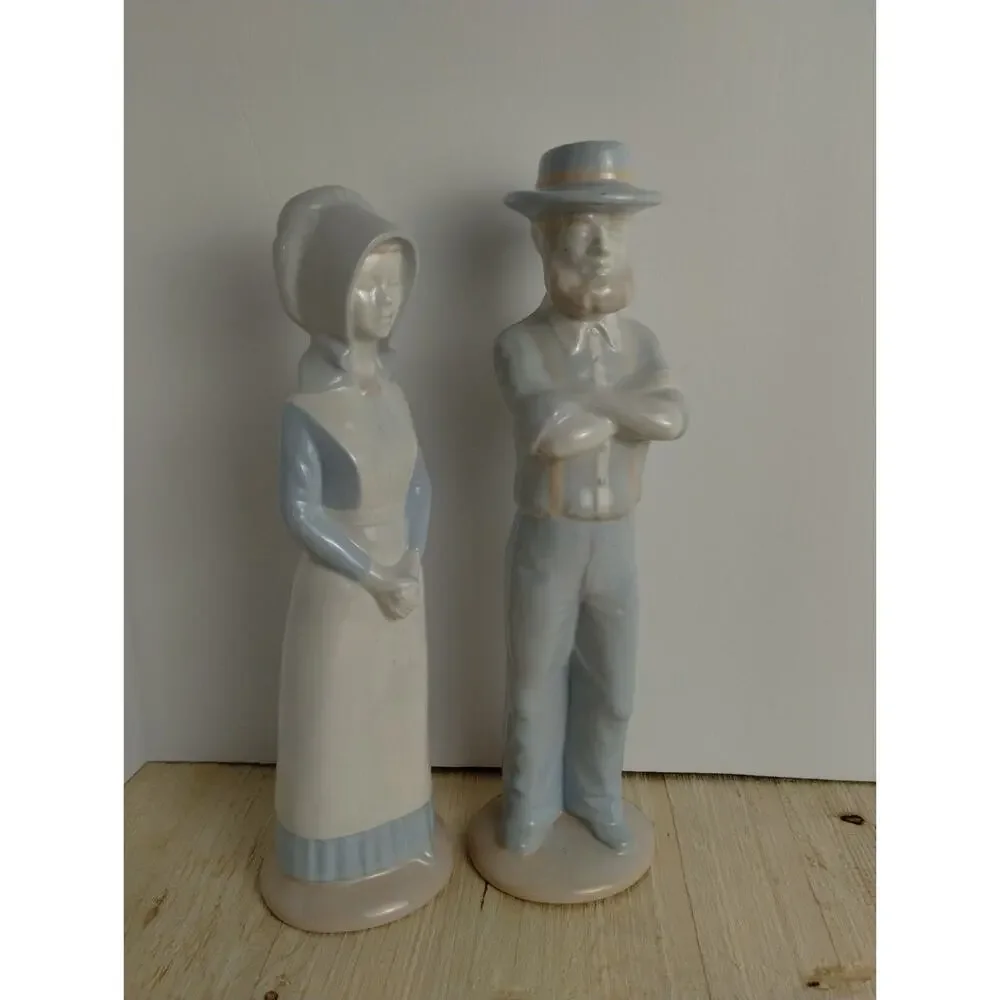 Amish Couple Ceramic Figurines Man & Woman 1970s Hand Painted